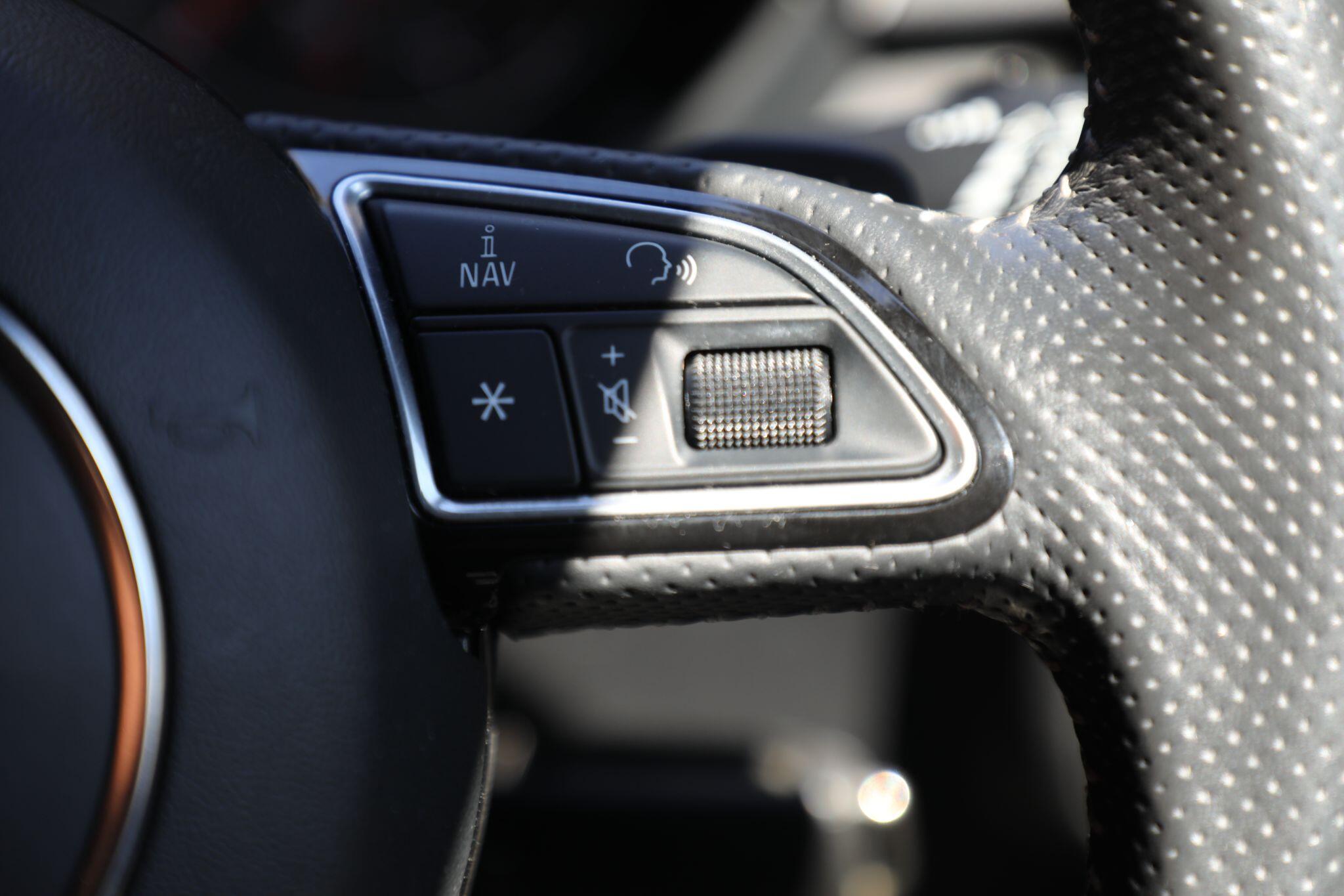 Large vehicle image
